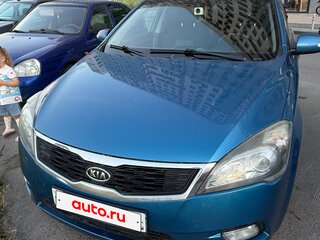 2010 Kia Ceed I, синий, 700000 рублей, вид 2