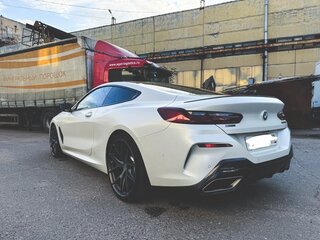 2019 BMW 8 серии M850i xDrive II (G14/G15/G16), белый, 12500000 рублей, вид 2