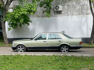 1982 Mercedes-Benz S-Класс 280 II (W126), зелёный, 450000 рублей, вид 2