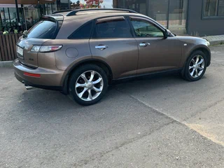 2006 Infiniti FX35 I (S50) Рестайлинг, коричневый, 1150000 рублей, вид 2
