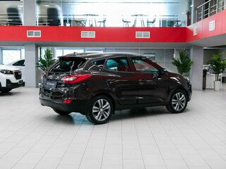 2014 Hyundai ix35 I Рестайлинг, коричневый, 1250000 рублей, вид 2