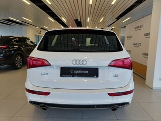 2011 Audi Q5 I (8R), белый, 1590000 рублей, вид 4