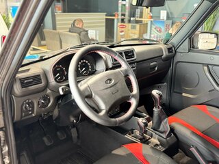 2026 Lada (ВАЗ) Niva Legend Sport I, серый, 1772000 рублей, вид 5