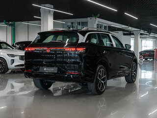 2026 Volkswagen Tavendor I Рестайлинг, чёрный, 5920000 рублей, вид 5