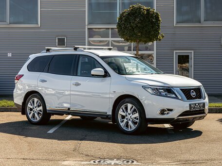 2015 Nissan Pathfinder IV, белый, 1499000 рублей, вид 3