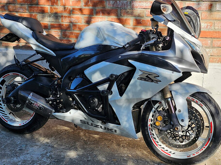 2009 Suzuki GSX-R 1000, серебристый, 799000 рублей, вид 5