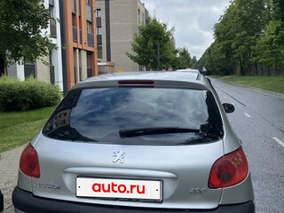 2003 Peugeot 206, серебристый, 220000 рублей, вид 4