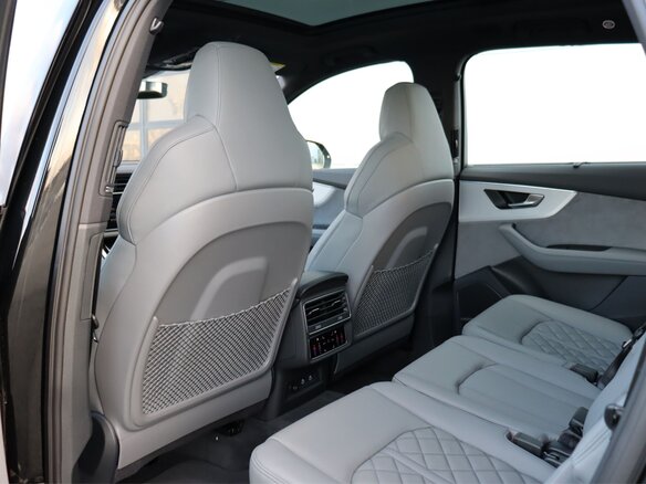 2025 Audi Q7 50 TDI II (4M) Рестайлинг 2, чёрный - вид 18