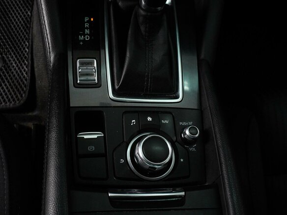 2018 Mazda 6 III (GJ) Рестайлинг, белый, 1899000 рублей - вид 14