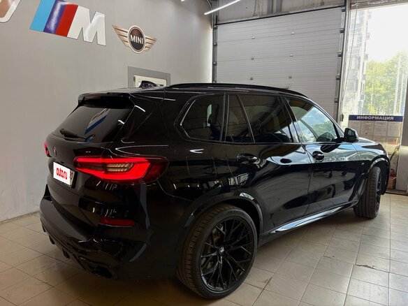 2020 BMW X5 45e IV (G05/G18), чёрный, 6850000 рублей - вид 23