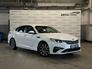 2018 Kia Optima IV Рестайлинг, белый, 1699000 рублей, вид 3