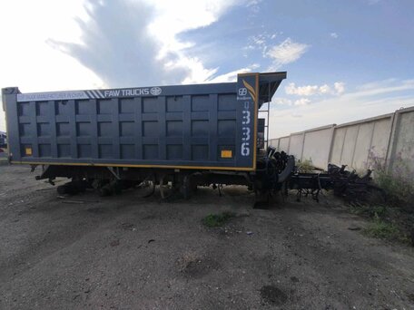 2023 FAW J6 CA3310, белый, 709694 рублей, вид 5