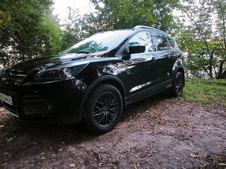 2014 Ford Kuga II, чёрный, 1550000 рублей, вид 1