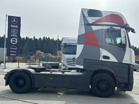 2014 Mercedes-Benz Actros, белый, 3990000 рублей, вид 3