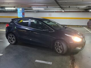 2014 Kia Ceed II, чёрный, 1100000 рублей, вид 4