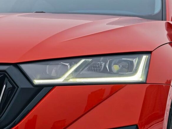 2021 Skoda Octavia IV (A8), пурпурный - вид 9