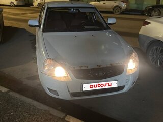 2015 Lada (ВАЗ) Priora I Рестайлинг, белый, 420000 рублей, вид 3