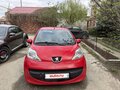 2008 Peugeot 107 I, красный, 375000 рублей - вид 2