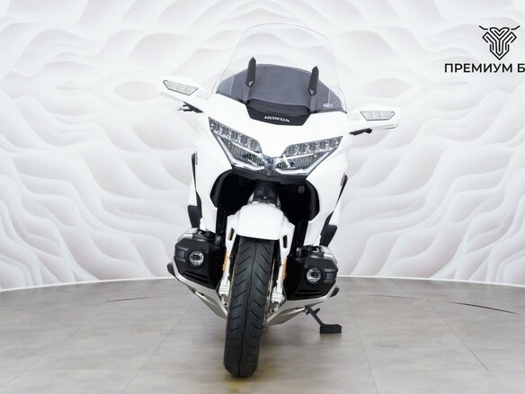 2021 Honda GL 1800 Gold Wing, белый, 2527000 рублей - вид 3