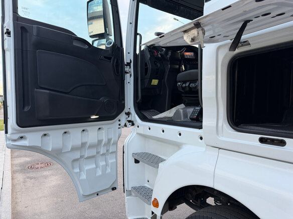 2023 Sinotruk Sitrak C7H, белый, 6150000 рублей - вид 21