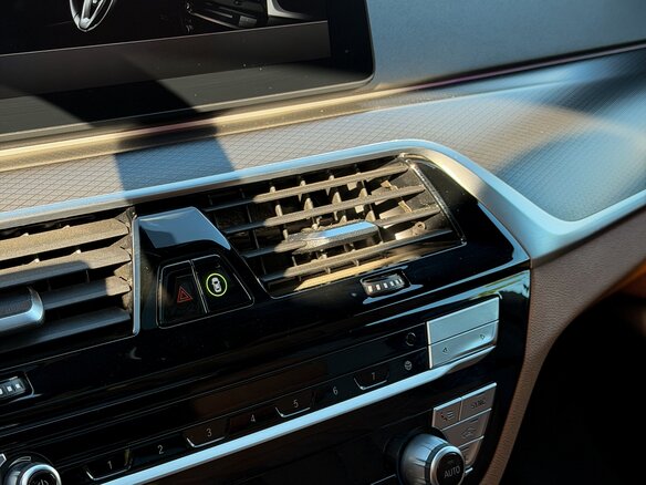 2021 BMW 5 серии 520i VII (G30/G31/G38) Рестайлинг, чёрный, 4400000 рублей - вид 17