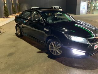 2011 Kia K5 I, чёрный, 950000 рублей, вид 2