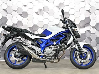 2011 Suzuki SFV 650 Gladius, белый, 449000 рублей, вид 3