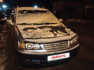 2000 Toyota Picnic I, серый, 600000 рублей, вид 1