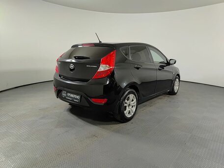 2013 Hyundai Solaris I, чёрный, 580000 рублей, вид 5