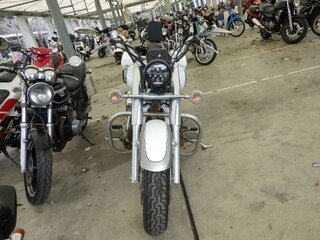 2009 Yamaha XVS1100, серебристый, 432000 рублей, вид 4