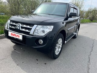 2013 Mitsubishi Pajero IV Рестайлинг 1, чёрный, 2650000 рублей, вид 2