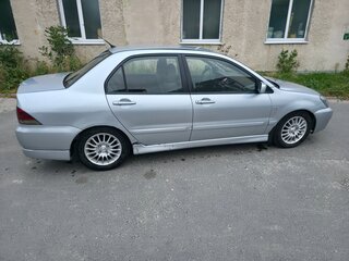 2004 Mitsubishi Lancer IX, серебристый, 335000 рублей, вид 2