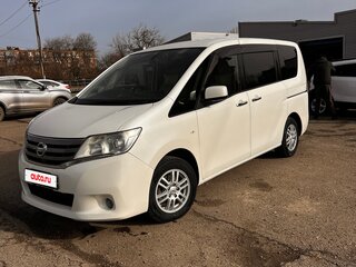 2011 Nissan Serena IV (C26), белый, 1300000 рублей, вид 2