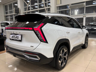 2025 Geely Atlas II, белый, 3760990 рублей, вид 4
