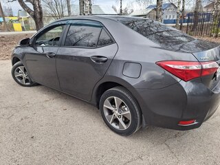 2013 Toyota Corolla XI (E160, E170, E180), серый, 1220000 рублей, вид 2