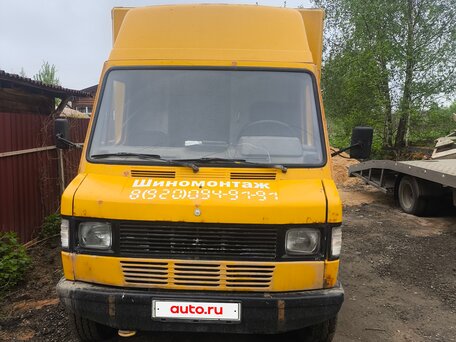 1992 Mercedes-Benz T1, жёлтый, 450000 рублей, вид 1