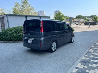 2018 Honda Stepwgn V Рестайлинг, серый, 2050000 рублей, вид 5
