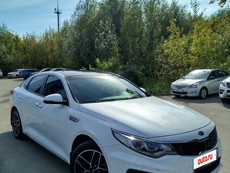 2019 Kia Optima IV Рестайлинг, белый, 2135000 рублей, вид 1
