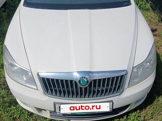 2012 Skoda Octavia II (A5) Рестайлинг, белый, 349000 рублей, вид 2