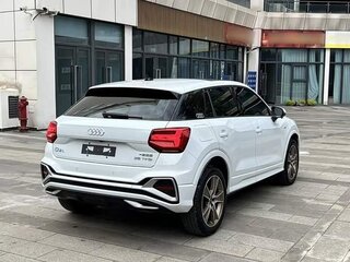 2022 Audi Q2 L 35 TFSI I Рестайлинг, белый, 1630000 рублей, вид 5