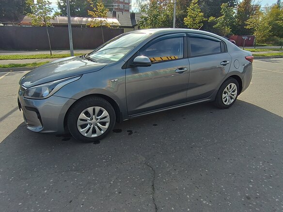 2017 Kia Rio IV, серый, 937000 рублей - вид 10