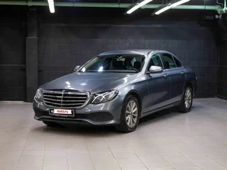 2018 Mercedes-Benz E-Класс 200 V (W213, S213, C238), серый, 1745000 рублей, вид 1