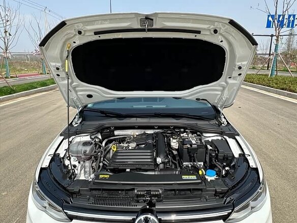 2023 Volkswagen Golf VIII, белый - вид 18