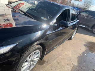 2021 Toyota Camry VIII (XV70), чёрный, 3000000 рублей, вид 2