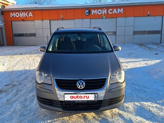2008 Volkswagen Touran Cross I Рестайлинг, серый, 680000 рублей, вид 2