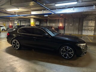 2017 BMW 5 серии 520d VII (G30/G31/G38), чёрный, 2500000 рублей, вид 3