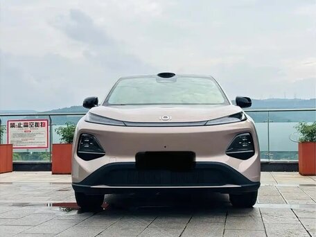 2025 Changan Qiyuan Q05 51.9 kWh II, бежевый, 1938008 рублей, вид 3