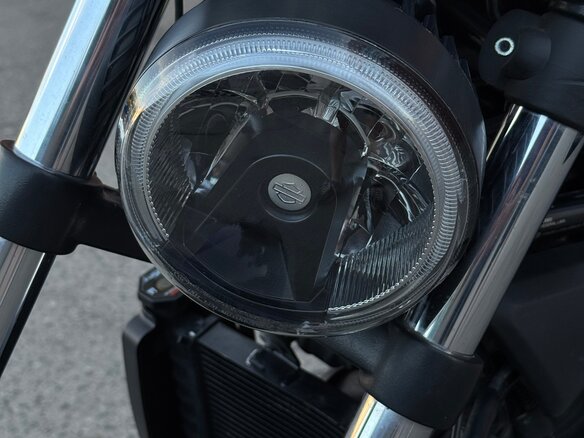 2023 Harley-Davidson Nightster, красный, 740000 рублей - вид 16