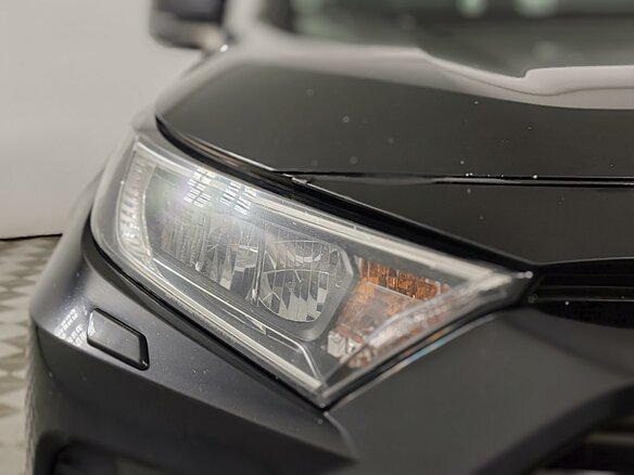 2021 Toyota RAV4 V (XA50), чёрный, 3245000 рублей - вид 22