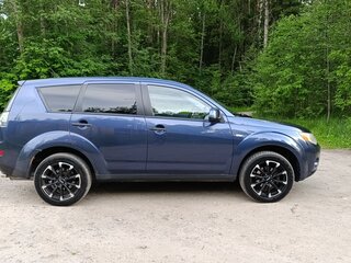 2007 Mitsubishi Outlander II, синий, 1050000 рублей, вид 3